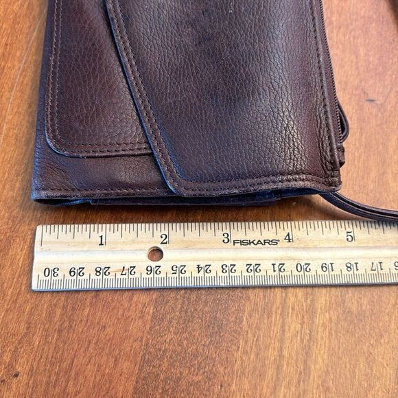 Fossil Travel Trifold Wallet & Purse Crossbody, Brown Pebble Leather - Picture 8 of 10